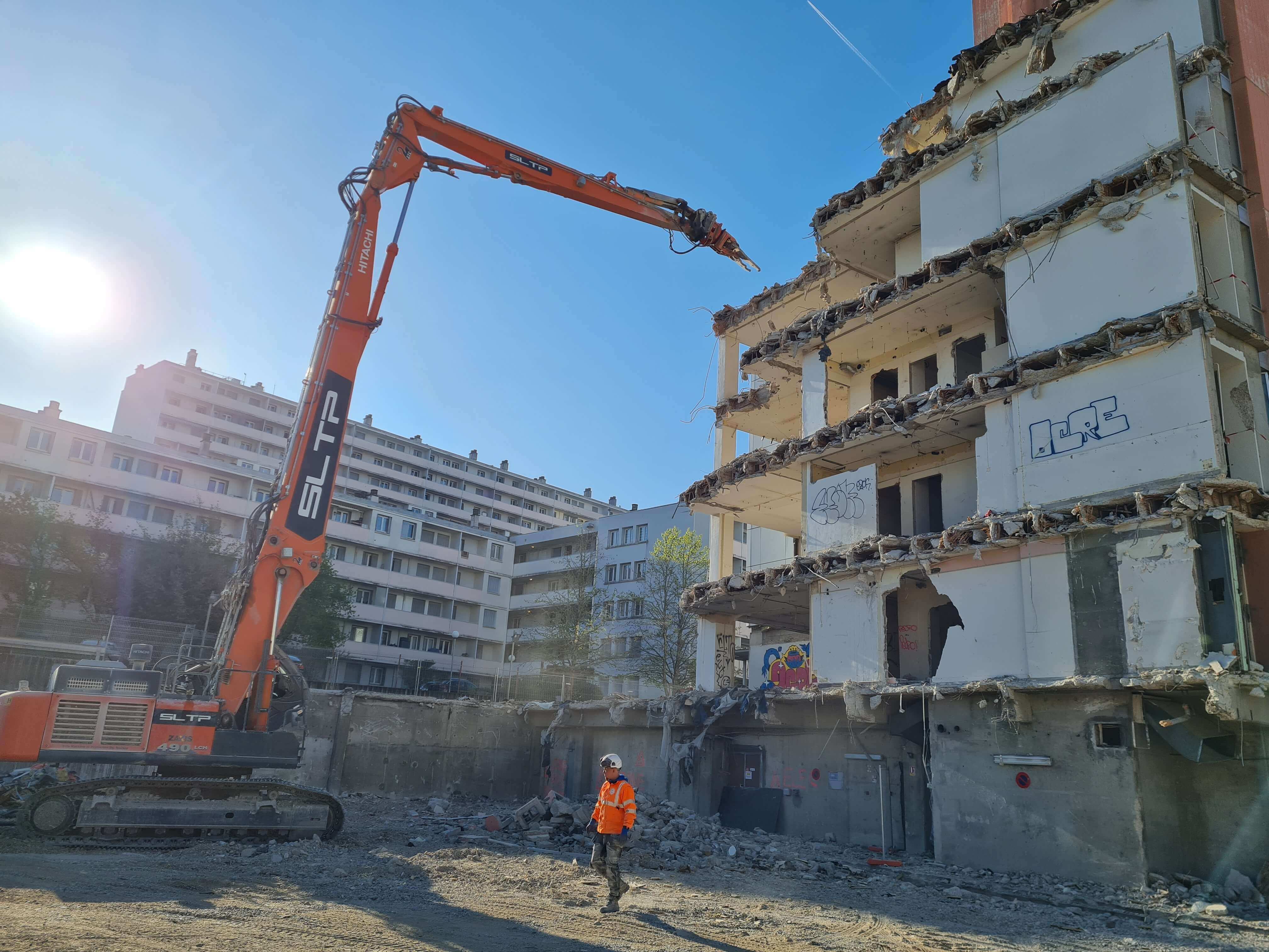 Démolition SLTP Lyon 8 - Chantier Interface